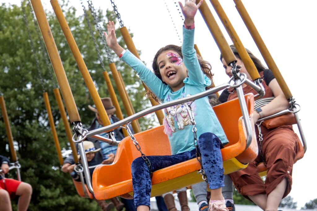 12 Awesome Ideas for Labor Day Weekend Family Fun