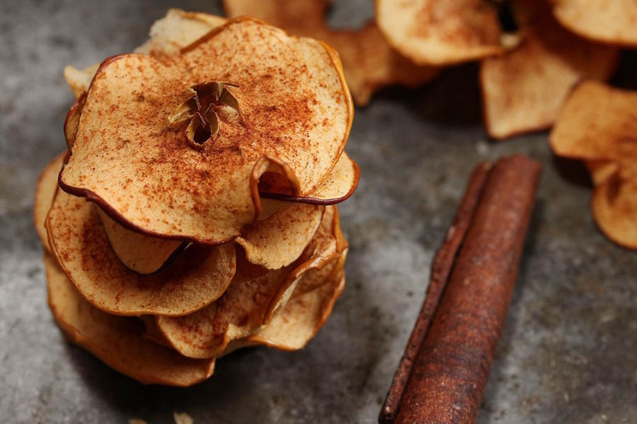 Dried apple chops with cinnamon, a thanksgiving snack kids will love