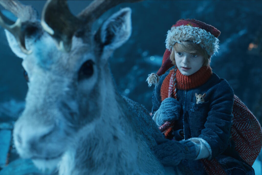 30 Holiday Movies to Watch With Kids This Season
