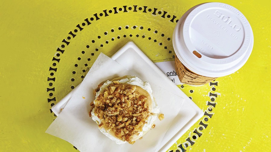 Have your afternoon tea and a crumpet at Pike Place Market's Crumpet Shop in Seattle