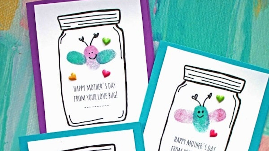Happy Mother's Day thumbprint lovebug card idea