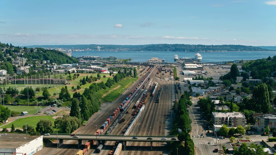 Trains running through Interbay neighborhood in Seattle, a great place for train-spotting
