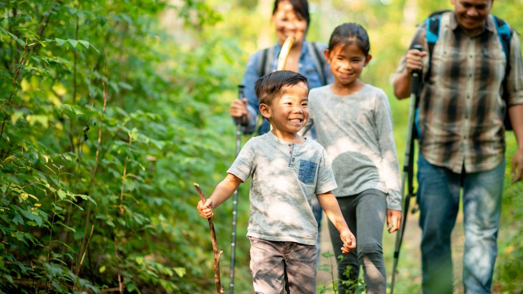 The 6 Best Hikes for Kids Who Hate to Hike