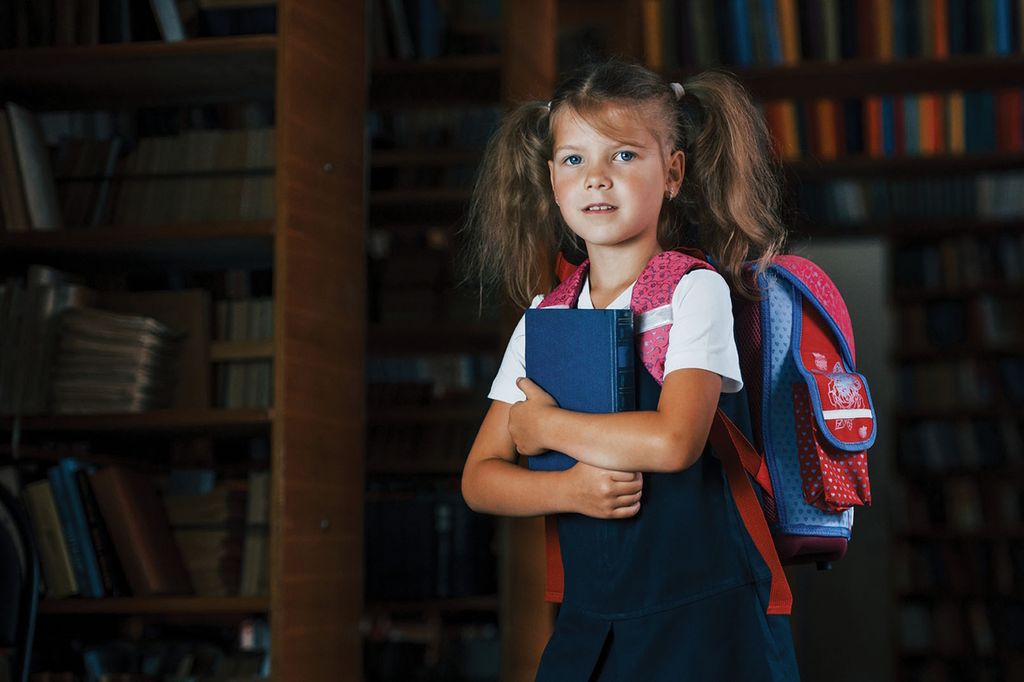 10 Easy Ways to Help the New Kid at School