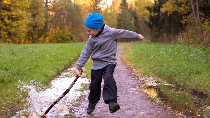 Good Dirt: The Benefits of Mud Play and Where to Get Started