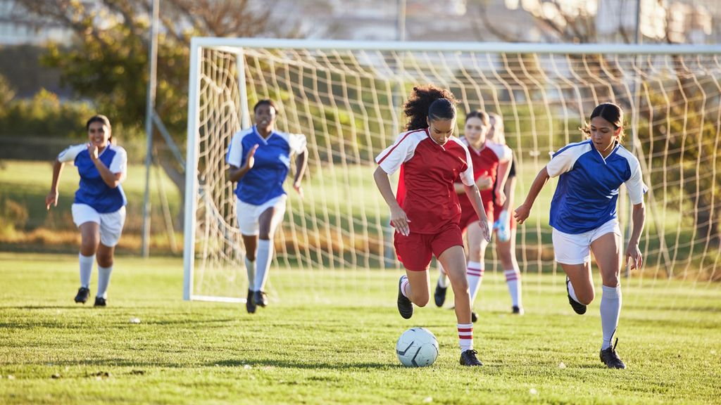 Spring Sports Safety: 10 Tips for Staying in the Game
