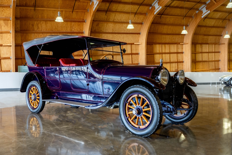Old fashioned purple car