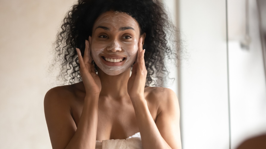 Mom-putting-on-face-cream