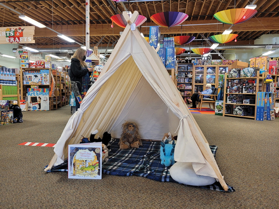 A Local Toy Whisperer’s Guide to the Best Holiday Gifts for 2022
