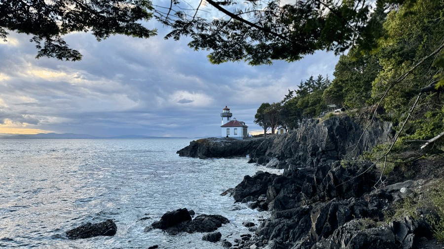 coastal view of Lime Kiln Point State Park lighthouse