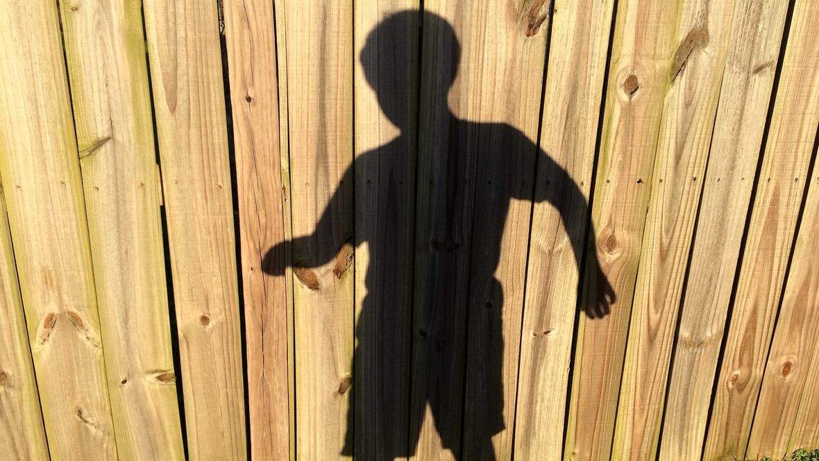 child’s shadow for tracing spring activity