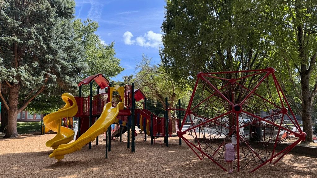 Shaded Seattle-Area Playgrounds for Summer’s Hottest Days