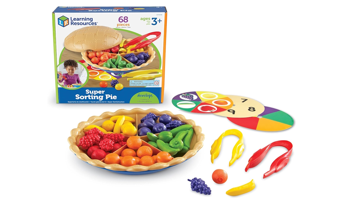 Learning Resources Super Sorting Pie is a great educational toy for preschoolers