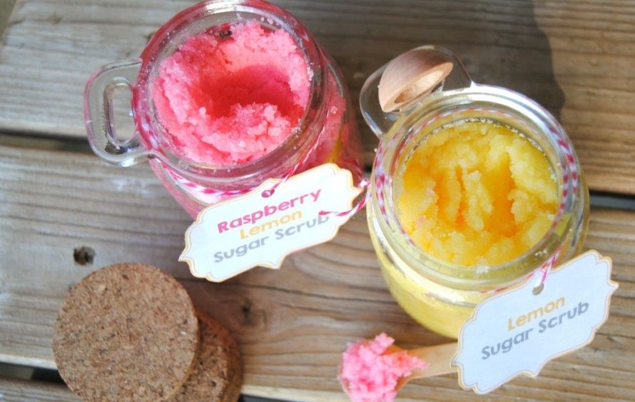 Bath scrub