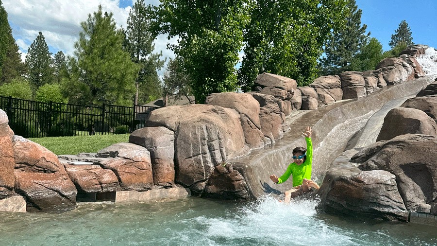 Sunriver, Oregon: A Stunning Destination for Pacific Northwest Families