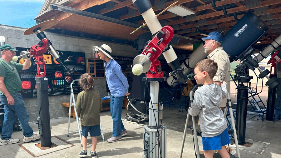 Solar viewing with kids at the observatory near Sunriver, Oregon