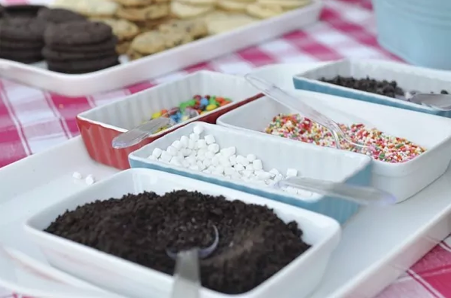 ice cream sandwich bar toppings options