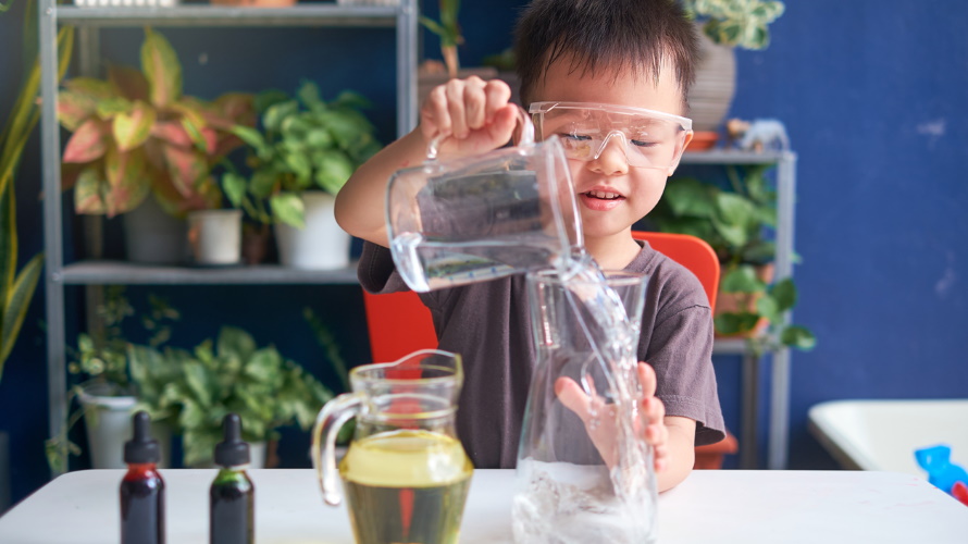 Mad Science: 10 Easy Experiments for Kids