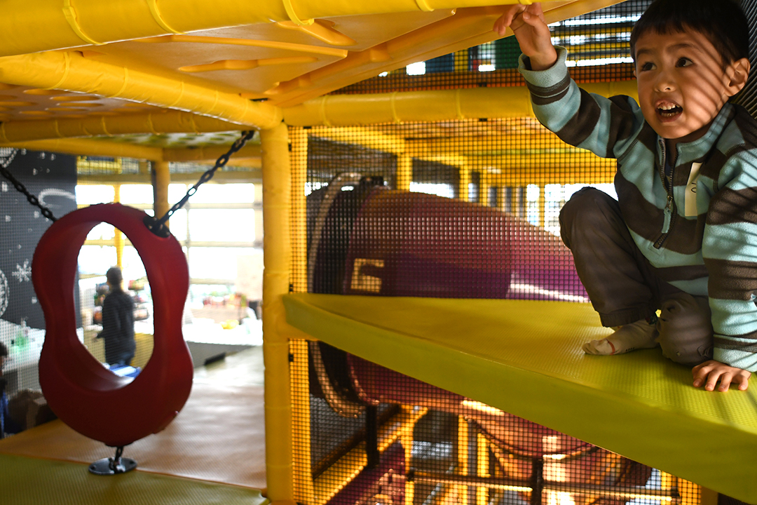 Seattle indoor playground Outer Space Seattle reopens for indoor open play with a custom space-themed multi-level climber