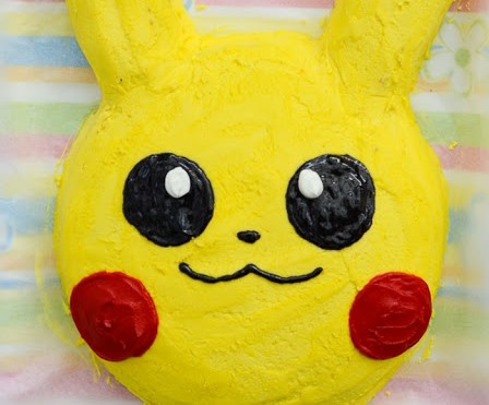 Poke-pikachu cake