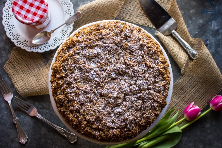 Apricot Preserves Crumb Cake