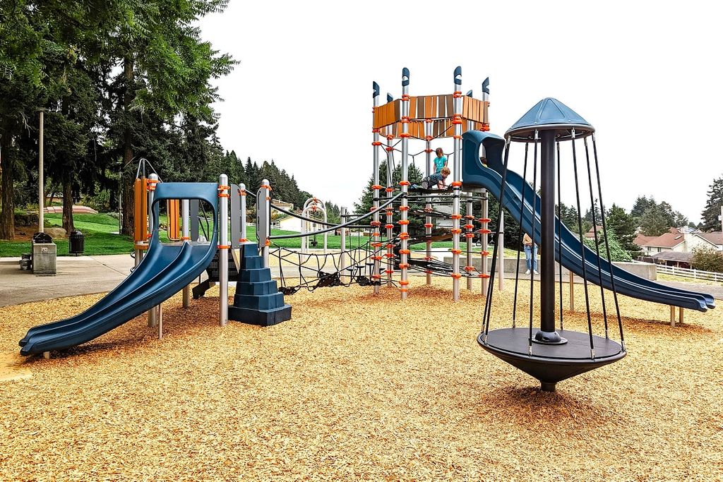 Climb and Play in Kent: Chestnut Ridge Park’s Sweet New Playground