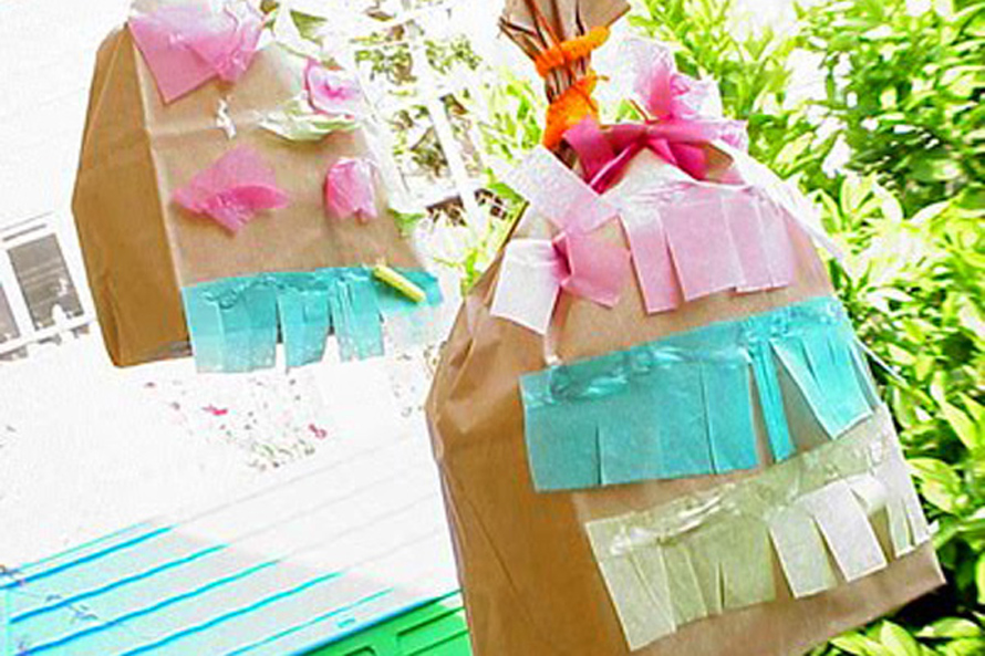 Personalized piñatas