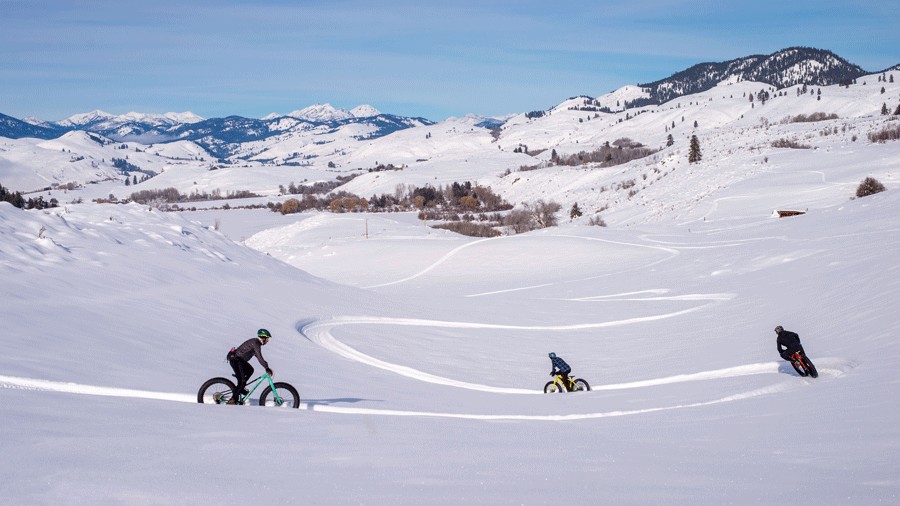 family riding fat bikes on Methow Valley trails, outside of Seattle