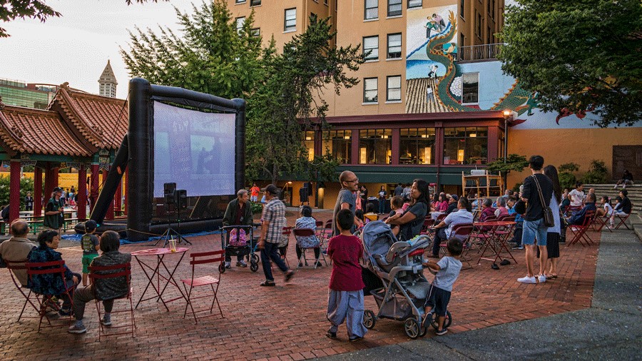 Outdoor Movies Around Seattle: 2025 Guide for Families