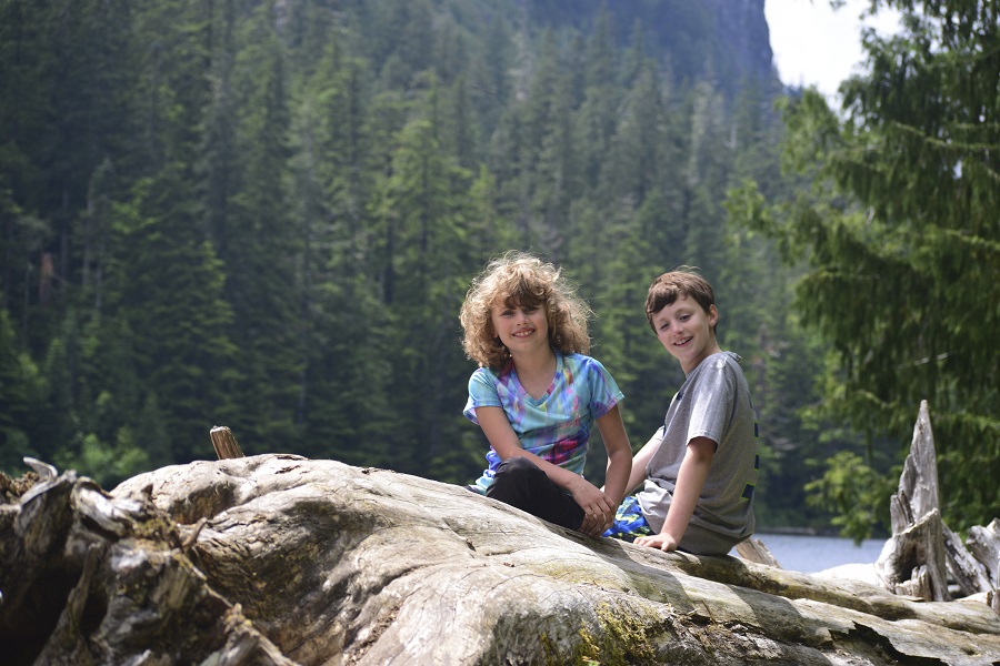 How to Get Your Kids to Love — or at Least Like — Hiking