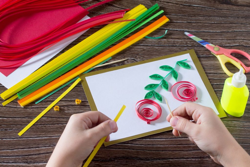 Kids Crafts to Ring in Rosh Hashanah
