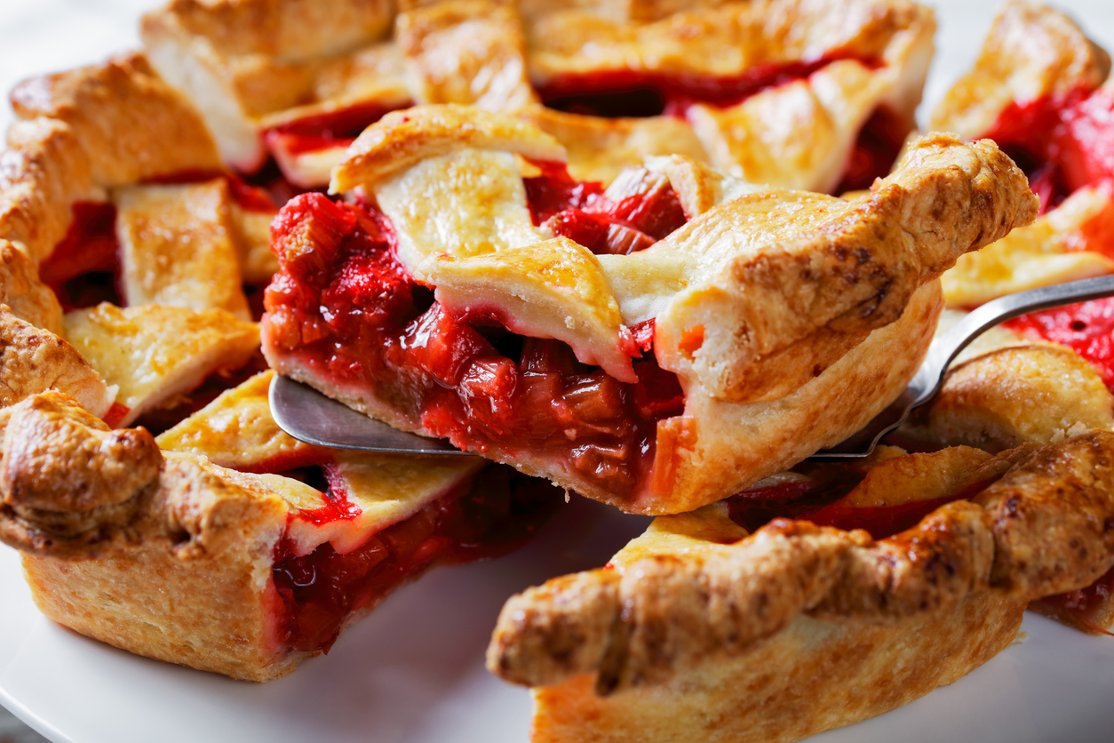 Strawberry rhubarb pie 