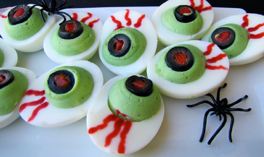 Eyeball deviled eggs 