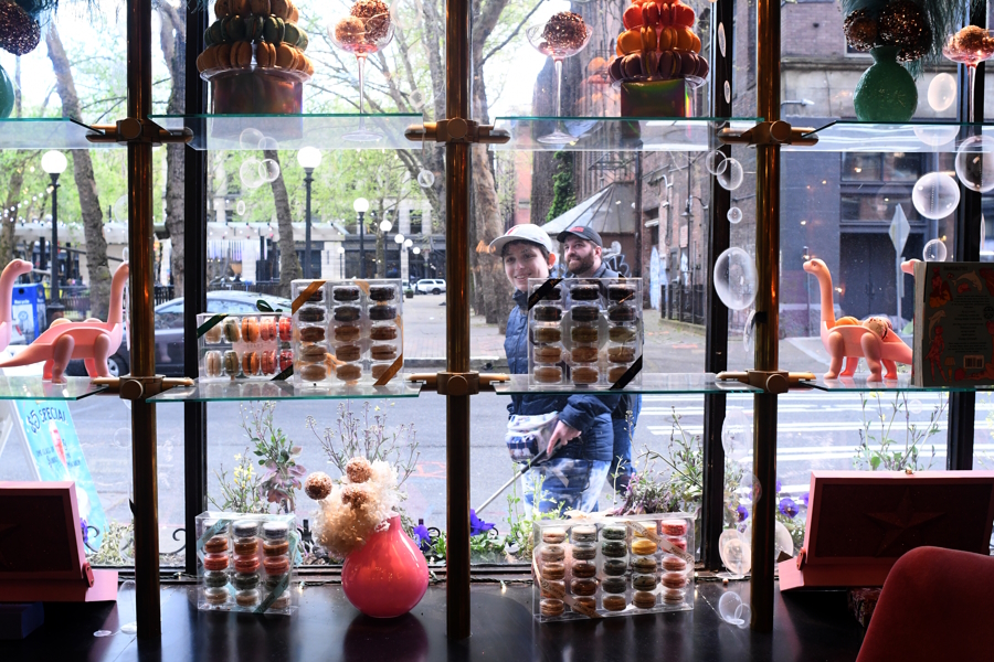 Lady Yum macarons Pioneer Square family activities