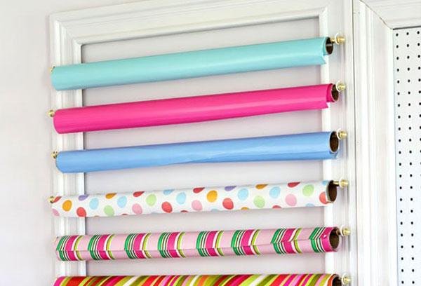 Wrapping paper organizer