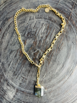 Charka flashy soul chain with crystal Seattle gifts for moms