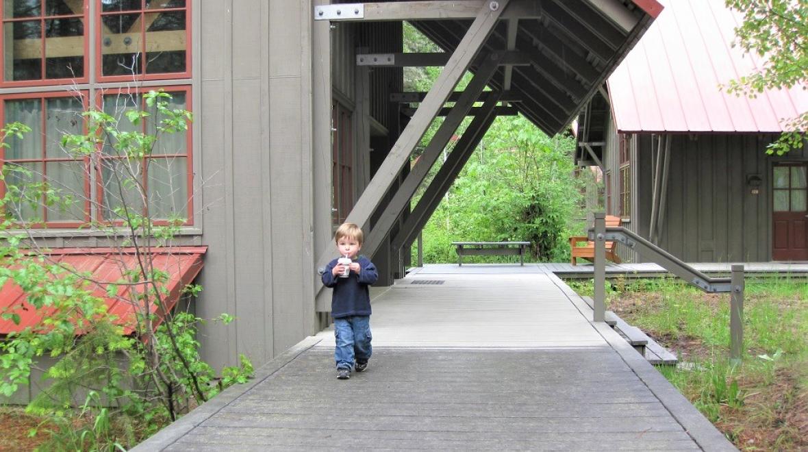Sleeping Lady Mountain Resort is a Pacific Northwest lodge the family will love