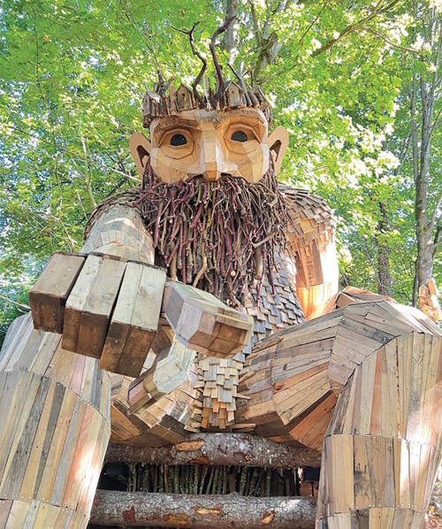 Oscar the bird king troll Vashon Island things to do
