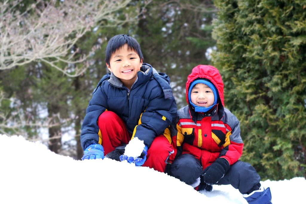 Popular Snow Play Area Now Open for Seattle-Area Families