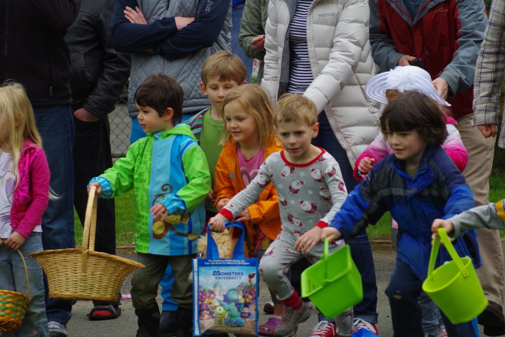 Spring Egg Hunt at Rav-Eck Community Center