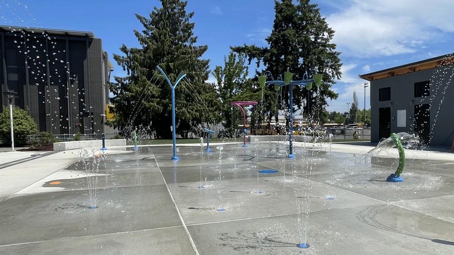splash pad at Colburn Park with water features