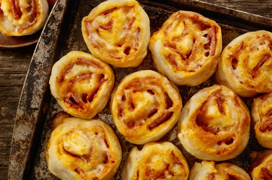 pizza buns