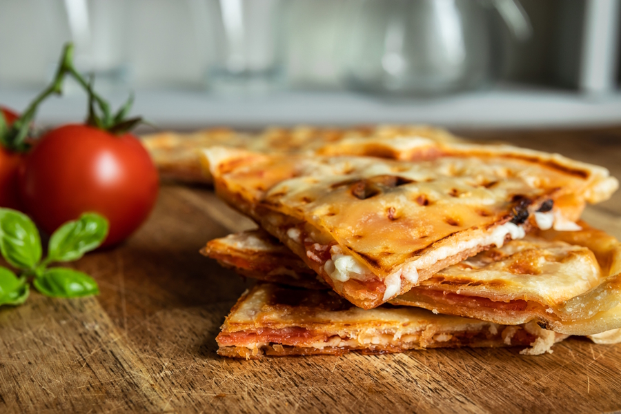 pizza quesadilla