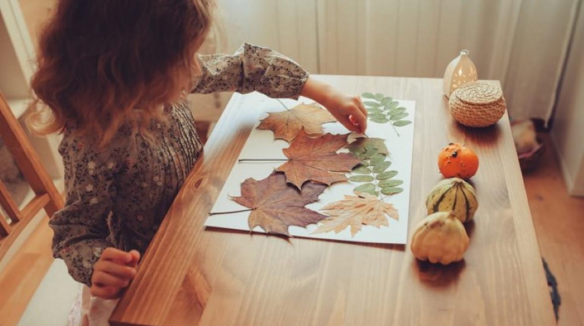 leaf pressing craft