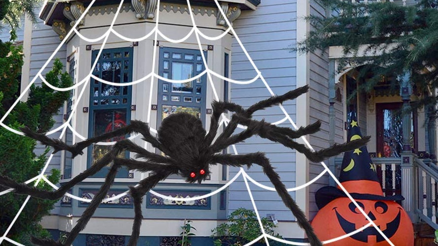 6 Delightfully Creepy Outdoor Halloween Decorations