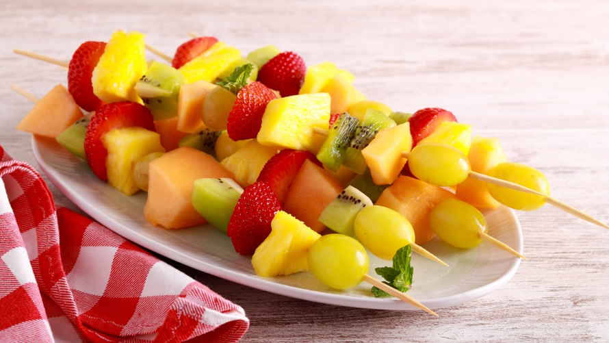 fruit kabobs healthy birthday party treats