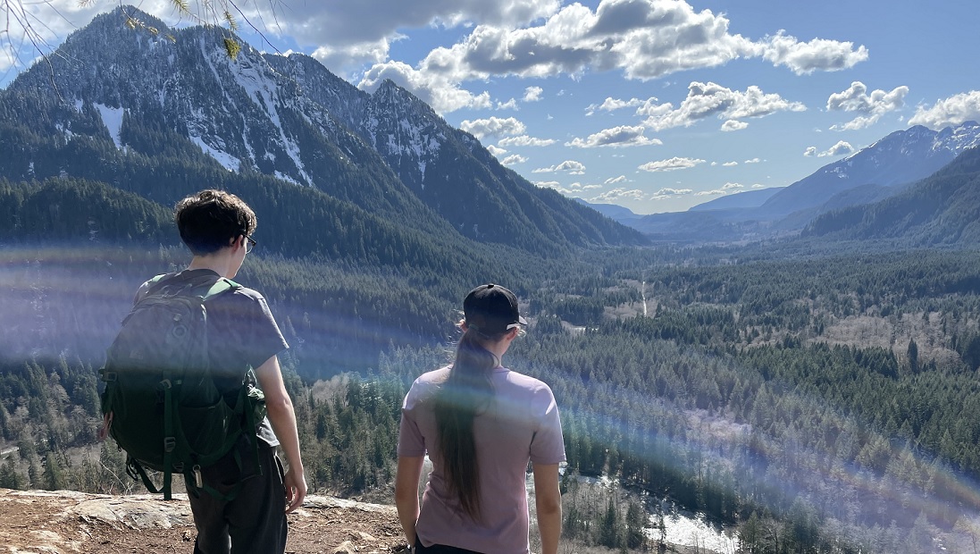Teen siblings on the Garfield Ledges hike along the Middle Fork Snoqualmie Road near Seattle
