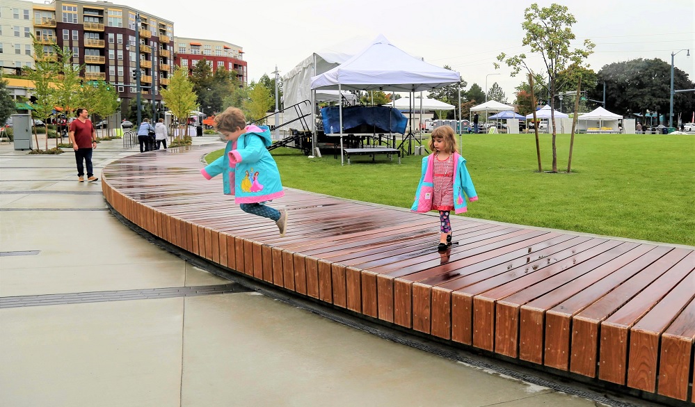 Kids playing at new Redmond Downtown Park