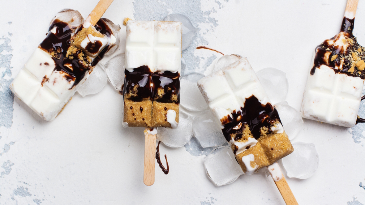 S’more popsicles are a summertime treat