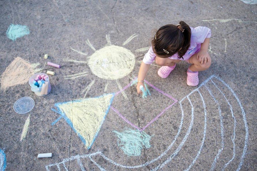Outdoor Arts Ideas and Activities for Creative Kids and Teens